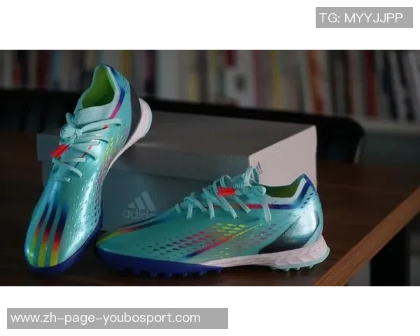 如何解决足球鞋磨脚指的问题让你在球场上更加舒适自信